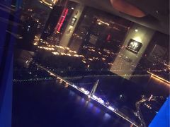 夜景-广州塔卢特斯法国旋转餐厅