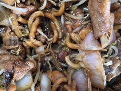 -胡须佬鸡煲四季火锅店(石厦西村直营店)