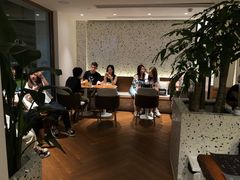 -Line 咖啡(石厦花园店)