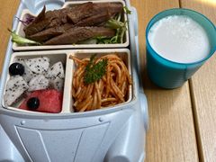 -汽车博物馆主题餐厅
