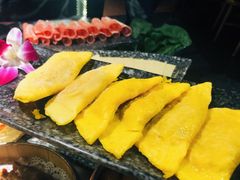 蛋饺-哥老官重庆美蛙鱼头(松江地中海十八哥店)