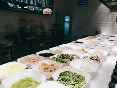 -蜀天上精专麻辣香锅(文定路店)