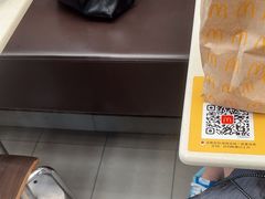 -麦当劳(深圳北站高铁店)