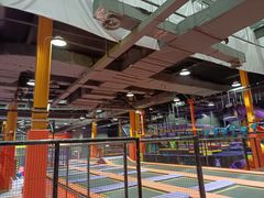 -Tenker Club弹刻极限主题公园 · 蹦床 · 团建 · 生日派对(大关店)