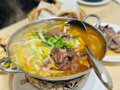 -闫家驴肉老店(华电一校店)