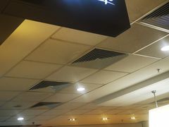 -麦当劳(哈西万达店)