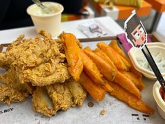 莫比乌斯鸡块-PIXEL BOY炸鸡店(上海首店)
