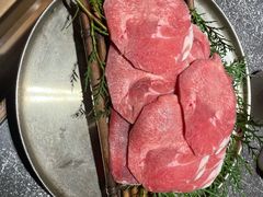 -草家酱蟹炭火烤肉店(珲春南路二店)