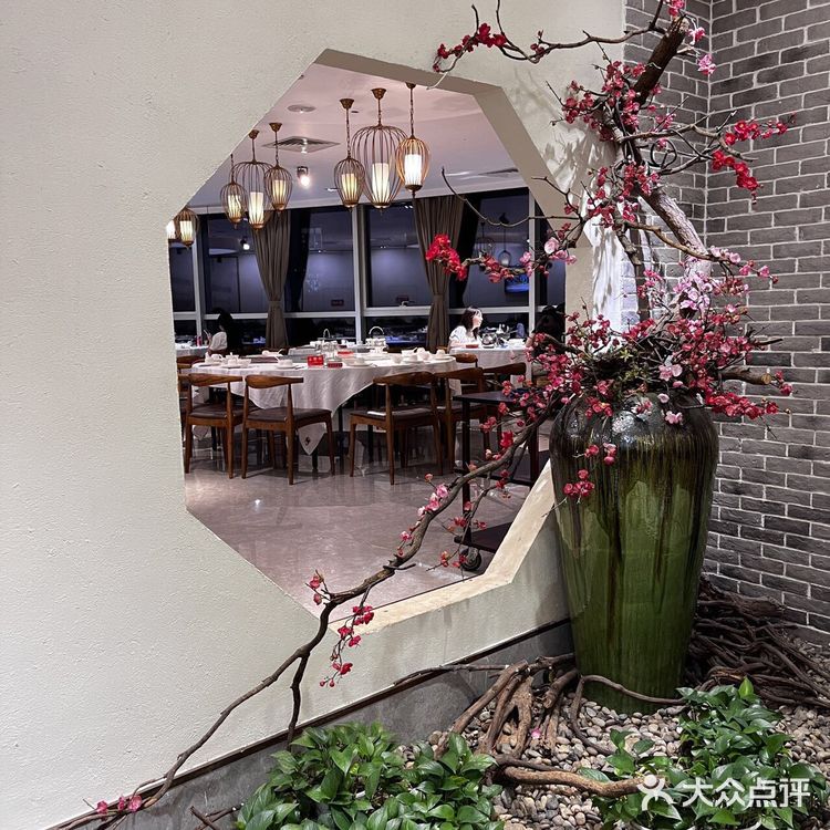 芙蓉楼|广州湘菜老字号美味肥肠新品