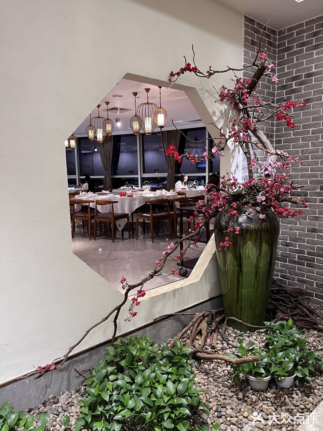 芙蓉楼｜广州湘菜老字号美味肥肠新品