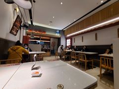 大堂-膳心记-明火四宝煲仔饭(燕南店)