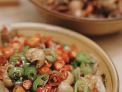 爆炒肥肠-老师傅餐馆(长沙店)