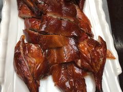 宜良烤鸭-蔼若春.传承三十年云南菜(金碧公园店)