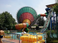 -欢乐水魔方水世界