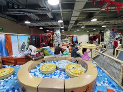 -玩元素·家庭游乐成长中心(香格里拉店)