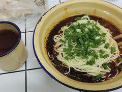 -攉转金牌豌杂面(安泰店)