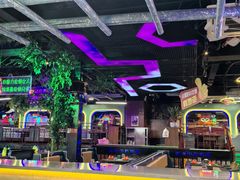 -路边边地标烧烤·川菜·小龙虾·音乐酒馆(良乡长虹店)