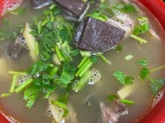 -春雨羊汤店(广开四马路总店)