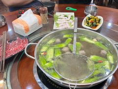 -闽粤一牛潮汕牛肉火锅