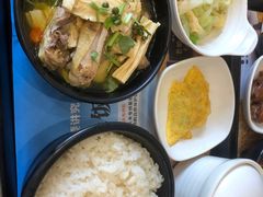 -老娘舅餐厅(黄龙体育中心店)