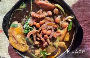 Three Delicacies Braised Beef Tripe Hot Pot
