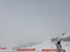 -丝绸之路山地度假区滑雪场