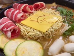 -WOW LUCKY创意韩料(龙阳广场店)