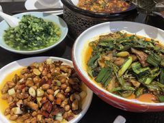 -万重锦·人文川菜馆(骡马市店)