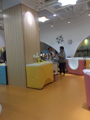 -爱玩爱游亲子母婴(旭辉广场店)