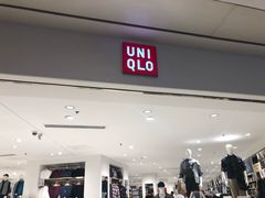 -优衣库(重庆星光时代广场店)