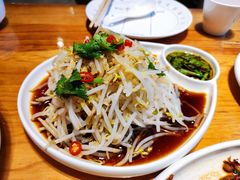 凉拌小豆芽-姥姥家春饼店(惠新东街店)