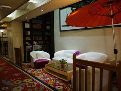 -喜鹊愉家酒店(郑州曼哈顿博览中心地铁站店)