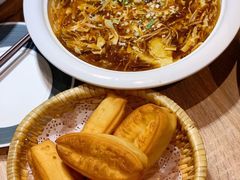小油条配酸辣汤-味莊·青岛菜(云霄路店)