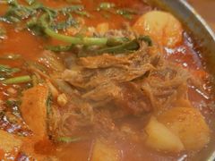 -喇喇排骨火锅·传统韩式脊骨汤(望京西园总店)