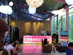 -未来战场·大空间VR·轰趴·团建(常营店)