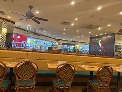 大堂-萨莉亚意式餐厅(新洲家乐福店)