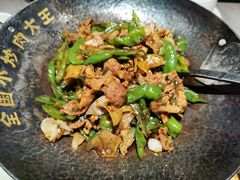 -费大厨辣椒炒肉(黄兴中心广场店)