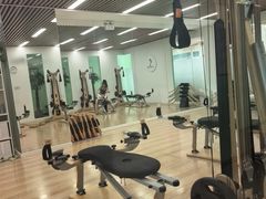 -Isofit 普拉提·婵柔工作室