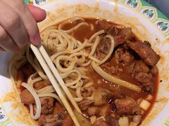 -楼兰古丽·新疆拌面·清真(华阳城店)