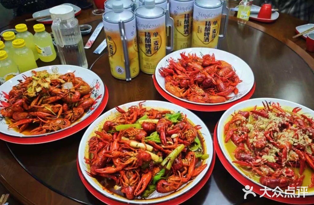 小龙虾拼盘,谁敢来一战?