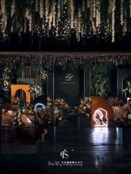 -红丝高端婚礼中心(旗舰店)
