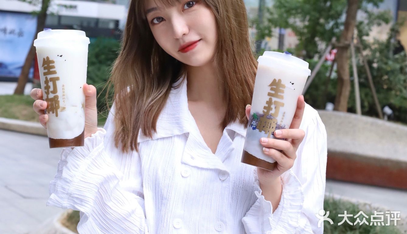 茶百道新品生打椰真是初夏神仙白月光！！
