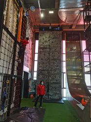 -嗨翻Hi-Fun竞技主题乐园·蹦床团建生日聚会(五棵松华熙店)