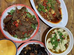 -老三样·美食研究中心(世贸路店)