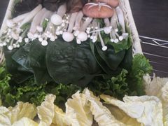 -重庆德庄火锅(体育中心店)