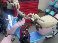 -小牛电动(上海浦东新区张杨路店)