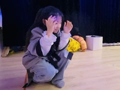 -猴有戏教育戏剧·音乐剧·主持口才·演讲朗诵辩论(环球港华师大校区)