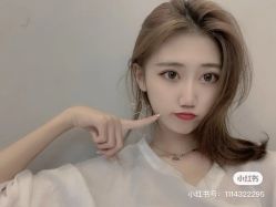 -时尚殿堂明星门店