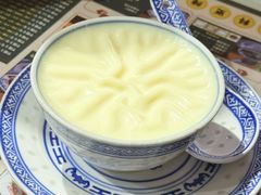 -广信牛奶甜品世家(台东店)