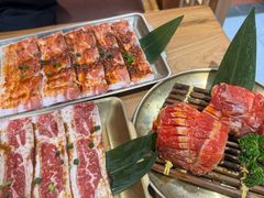 -汉城烤肉·黑金冠(华山路店)